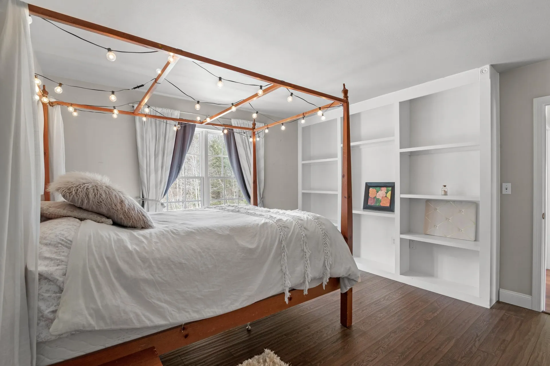 322 Meadow Fox Lane Chester NH 03036