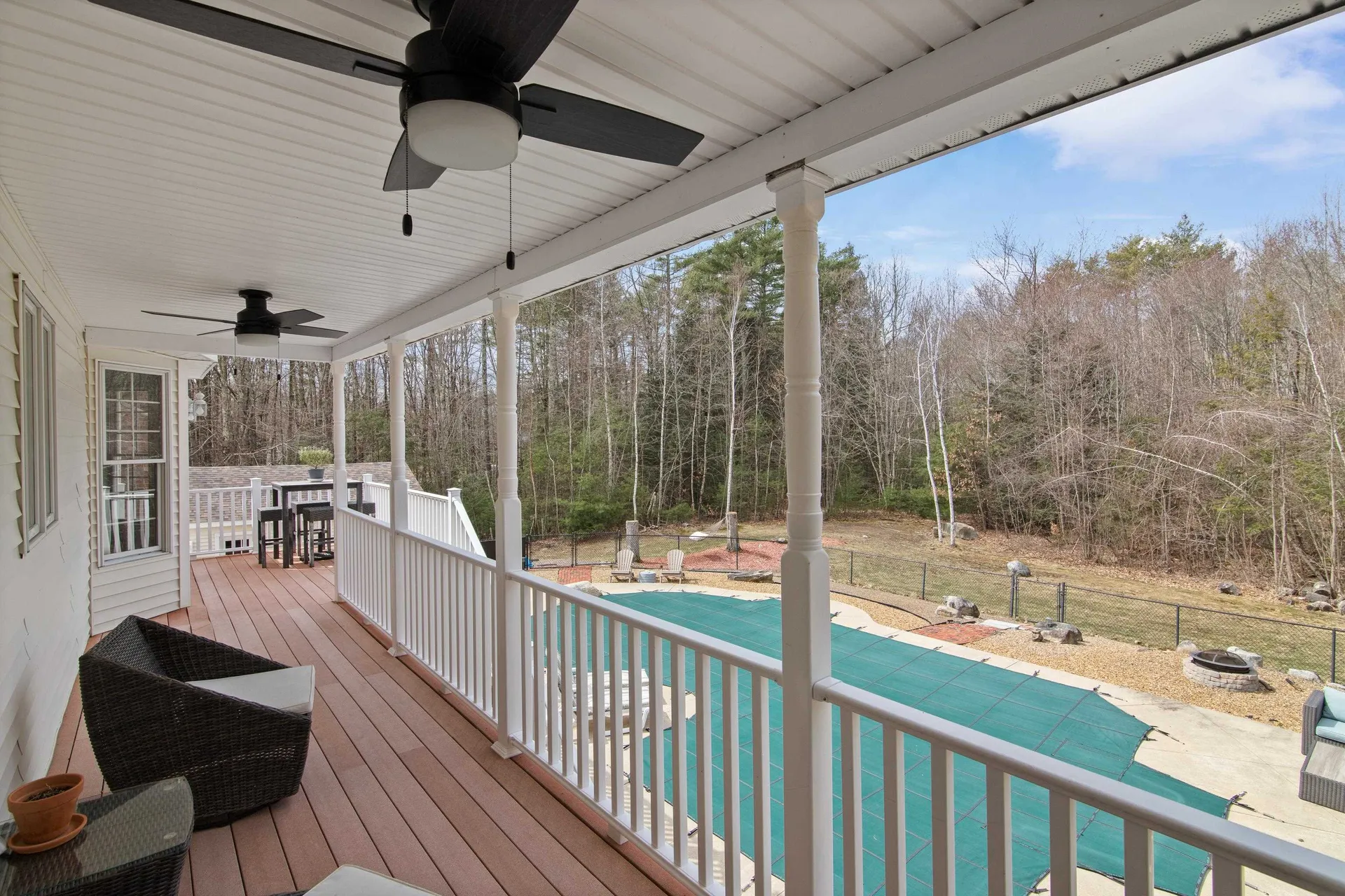 322 Meadow Fox Lane Chester NH 03036