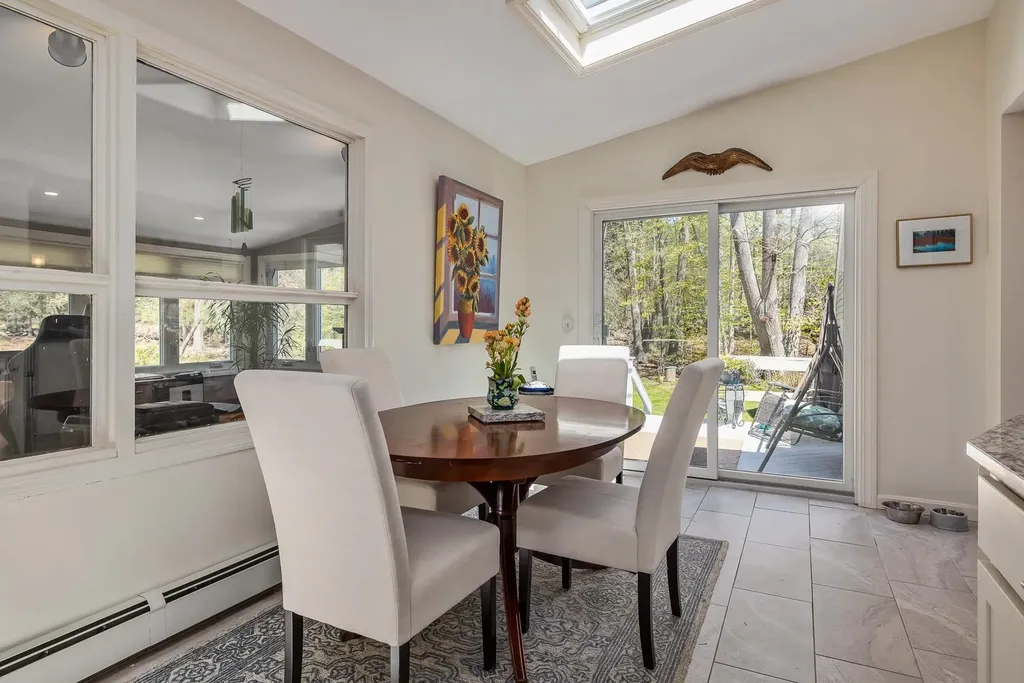 121 Brackett Road Rye NH 03870