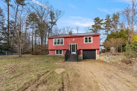 5 Stratford Drive Barnstead NH 03225