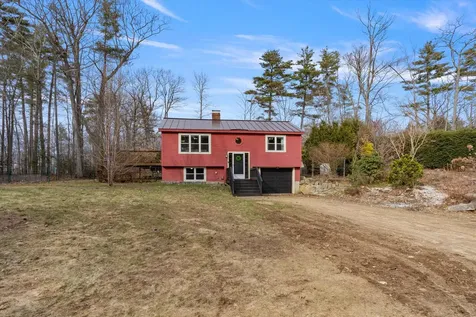 5 Stratford Drive Barnstead NH 03225