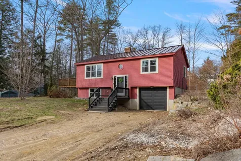 5 Stratford Drive Barnstead NH 03225