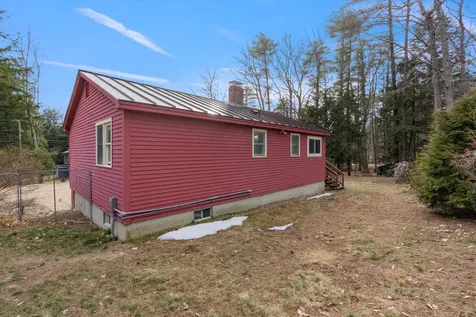 5 Stratford Drive Barnstead NH 03225