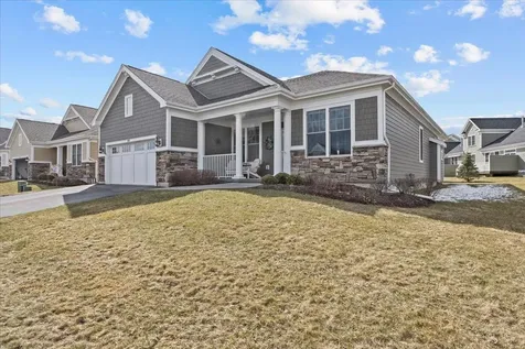 103 Dunmore Lane Williston VT 05495