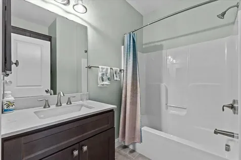 103 Dunmore Lane Williston VT 05495