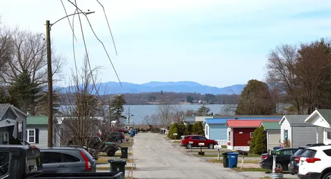 384 Penny Lane Shelburne VT 05482