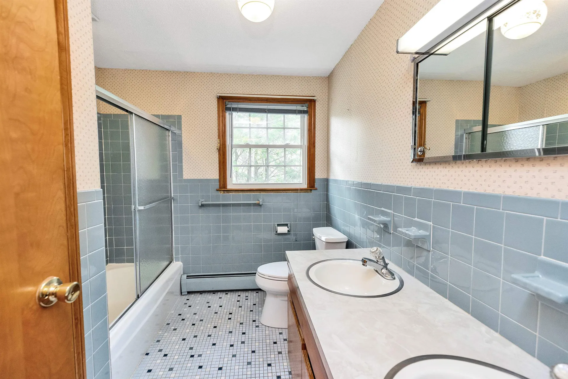 95 Donahue Drive Manchester NH 03103