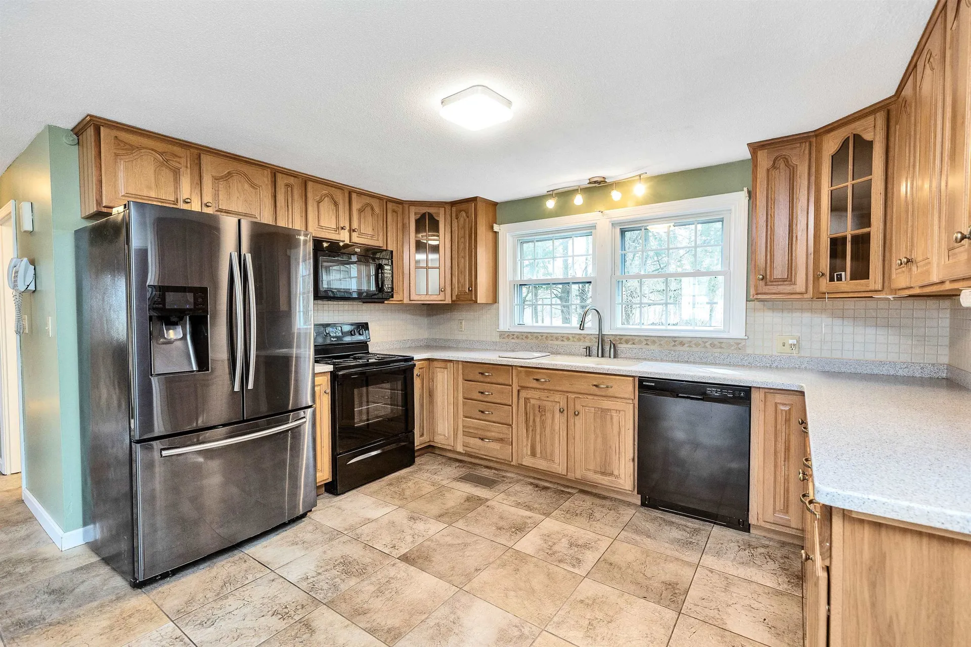 95 Donahue Drive Manchester NH 03103