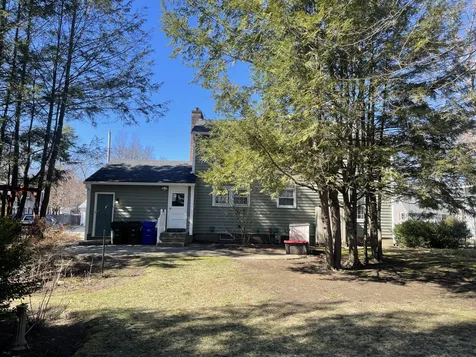 95 Donahue Drive Manchester NH 03103