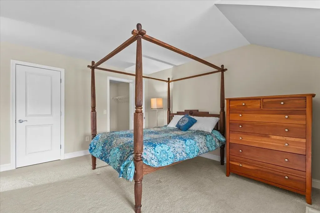 135 Aspen Circle Shelburne VT 05482
