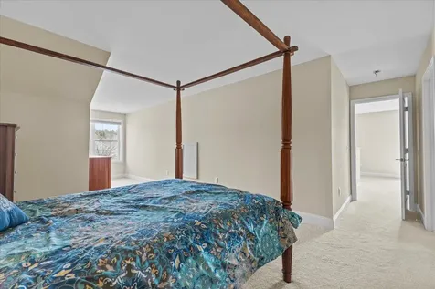 135 Aspen Circle Shelburne VT 05482