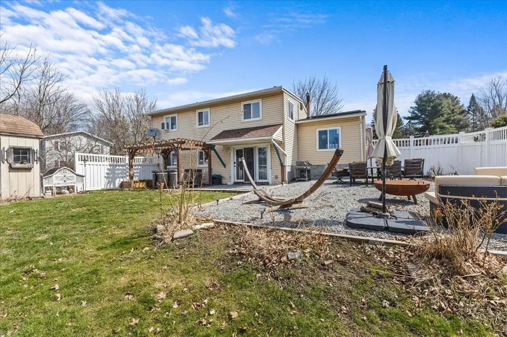 186 Stonybrook Drive Williston VT 05495