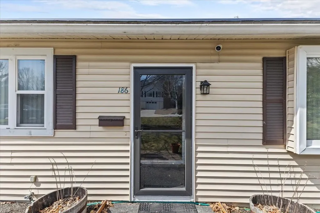 186 Stonybrook Drive Williston VT 05495