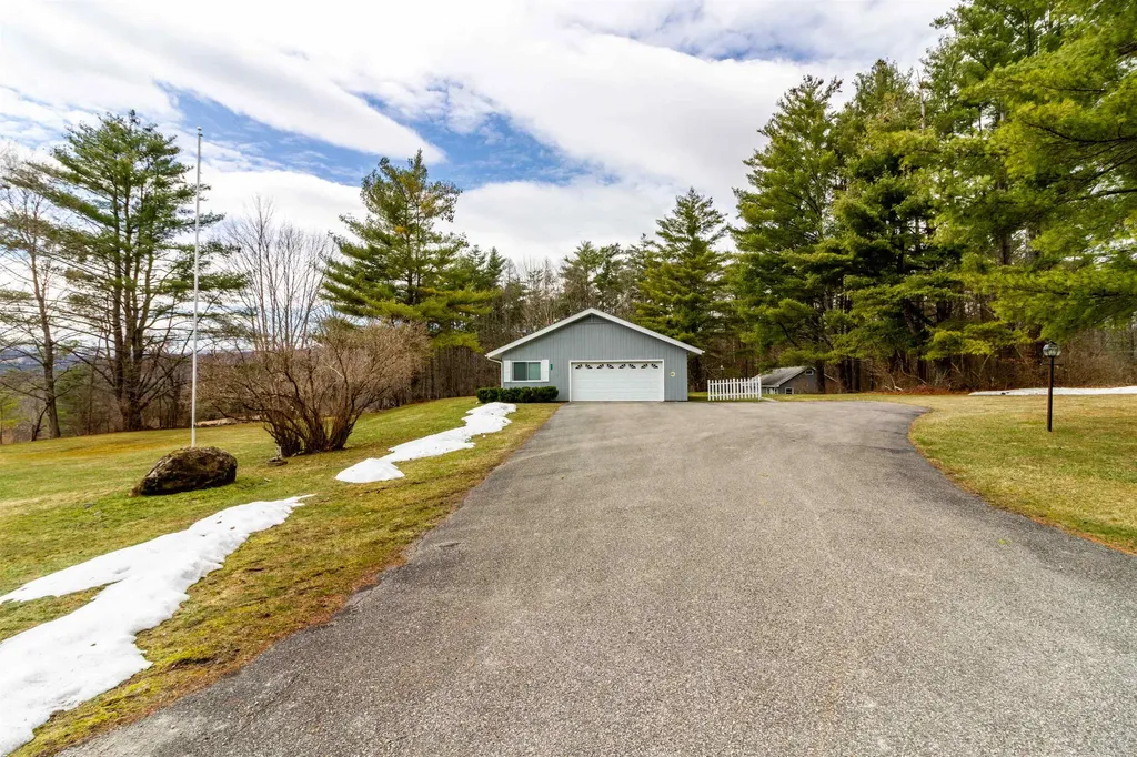155 Olde Pine Lane Wallingford VT 05773
