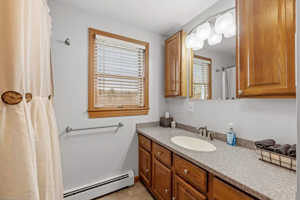 303 High Street Boscawen NH 03303