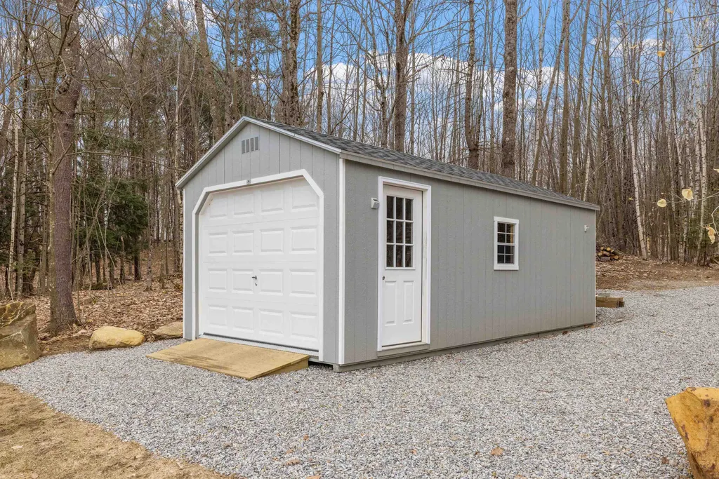 303 High Street Boscawen NH 03303