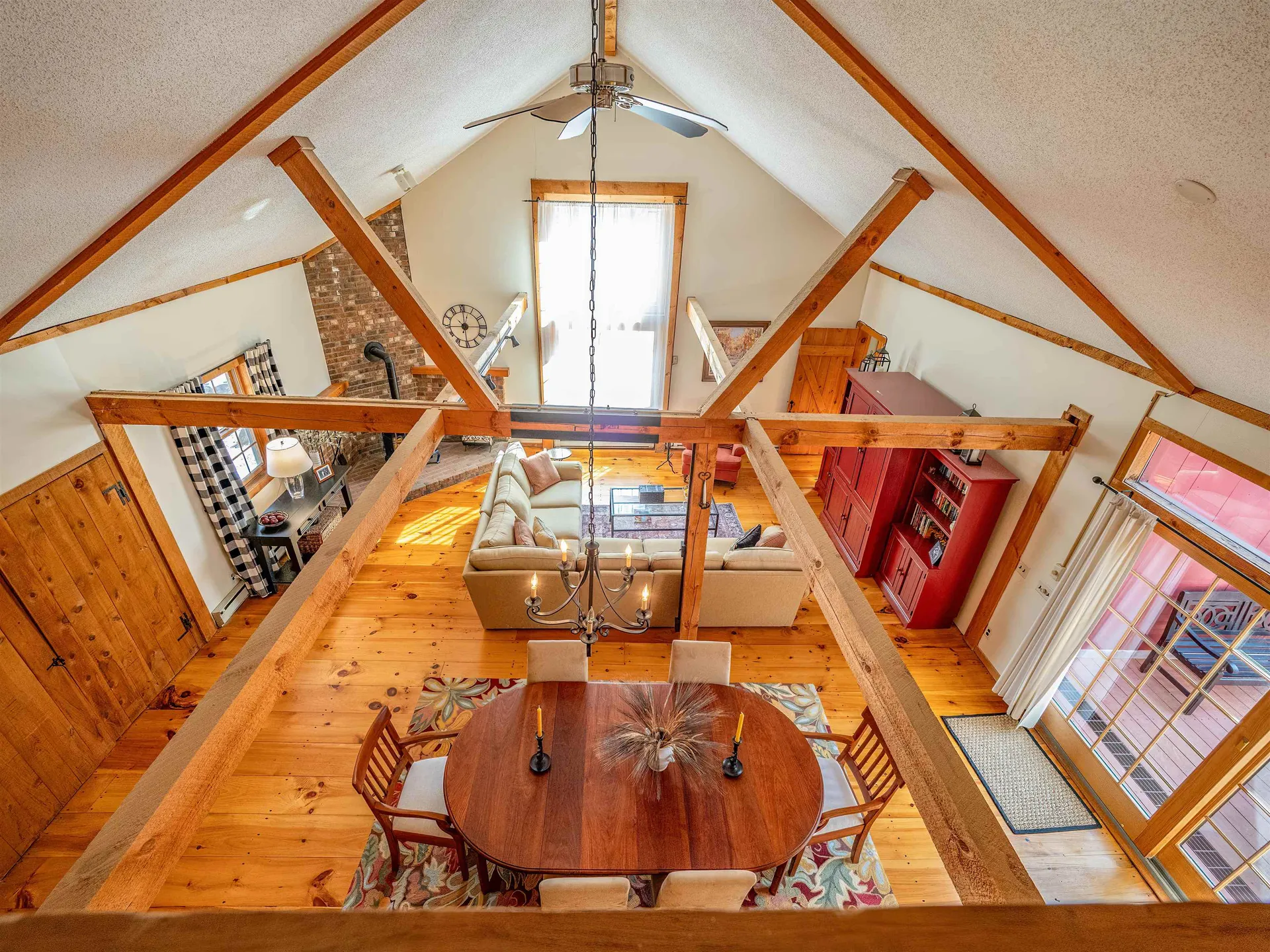 60 Pingree Lane Hartford VT 05059