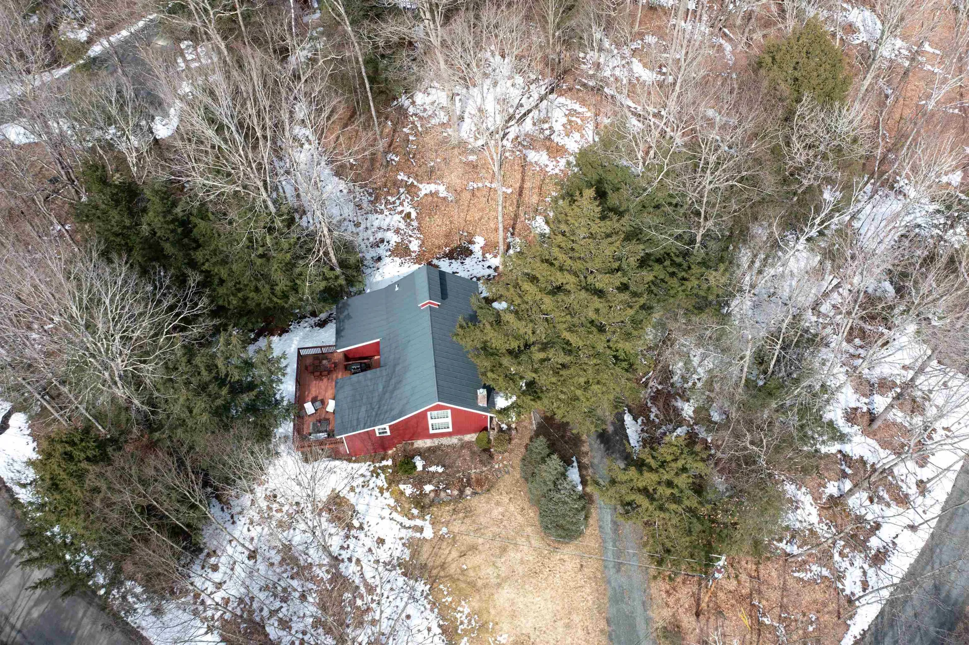 60 Pingree Lane Hartford VT 05059