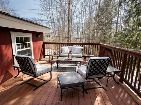 60 Pingree Lane Hartford VT 05059