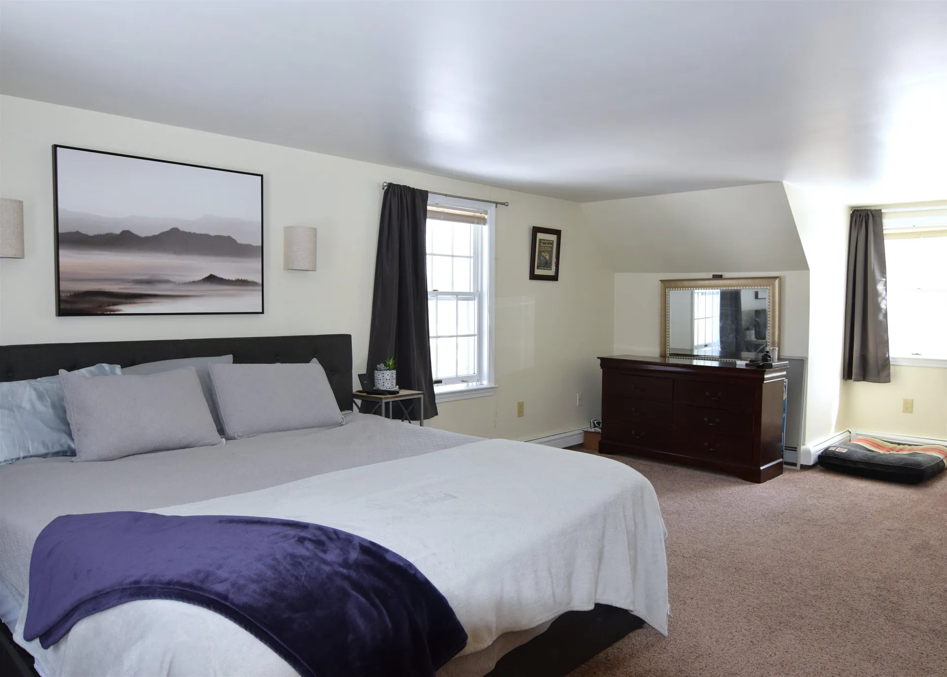 16 Brookside Drive Hartford VT 05001