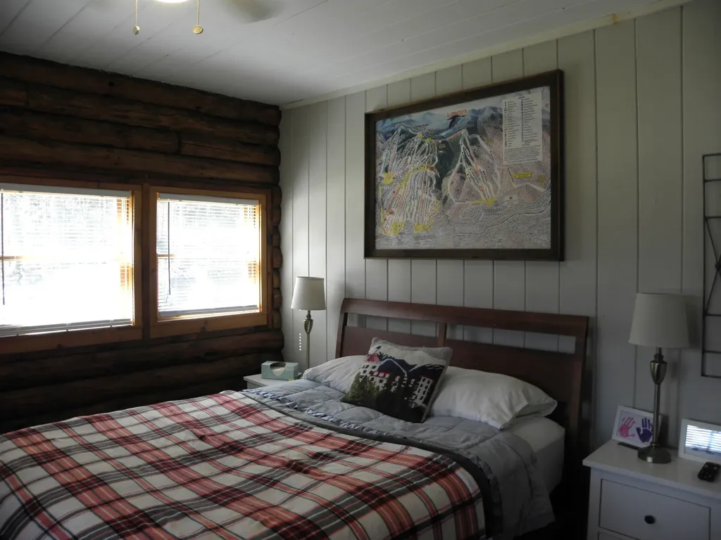 6 Mitchell Road Thornton NH 03285