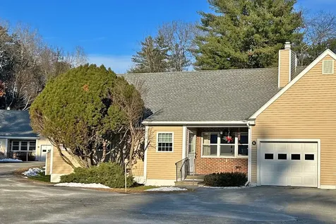 6 Oak Ridge Road Lebanon NH 03784