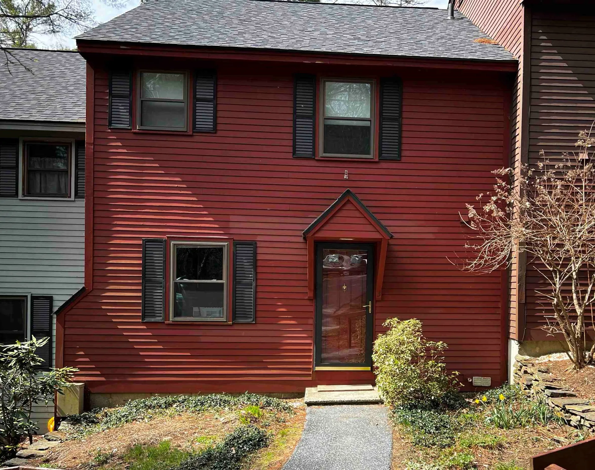 974 Hard Road Hartford VT 05009