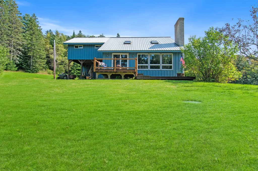 35 Lake View Drive Canaan, VT Real Estate MLS 4990075