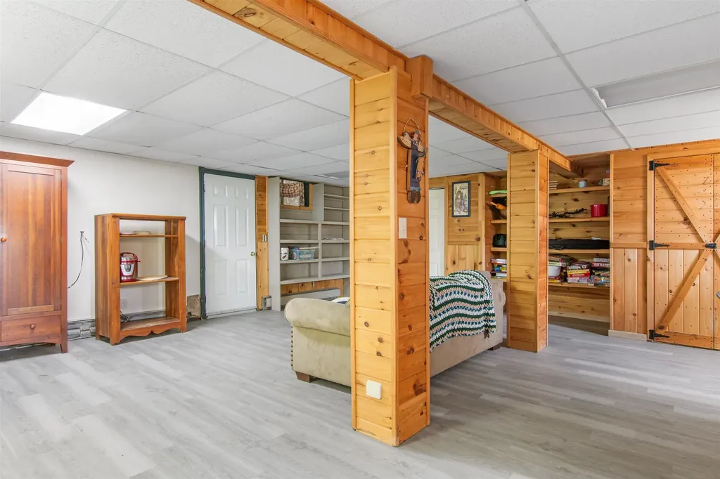 35 Lake View Drive Canaan VT 05903