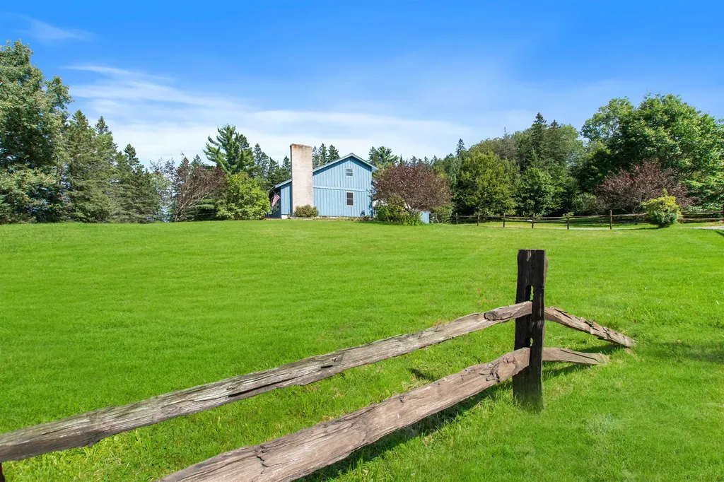 35 Lake View Drive Canaan VT 05903