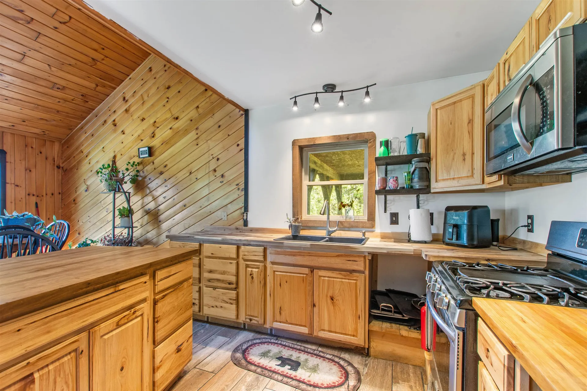 35 Lake View Drive Canaan VT 05903