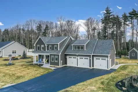 44 Laredo Lane Rochester NH 03868