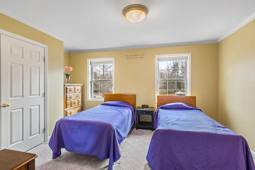 136 Nice Way Colchester VT 05446