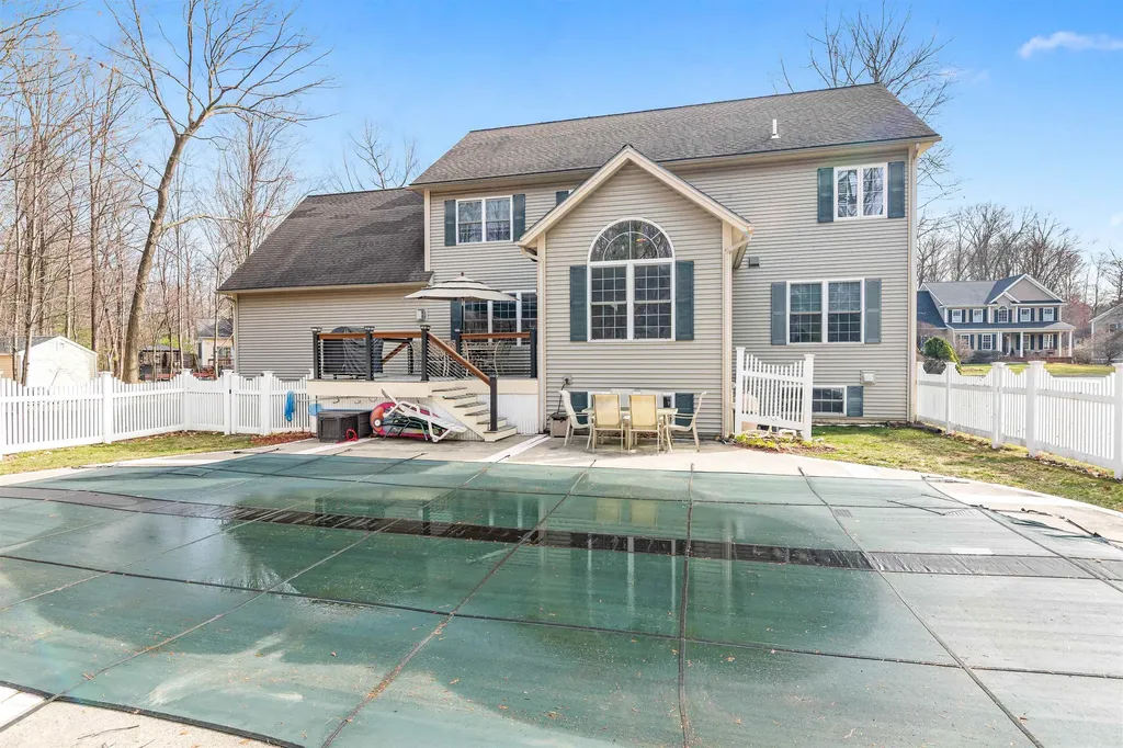 136 Nice Way Colchester VT 05446