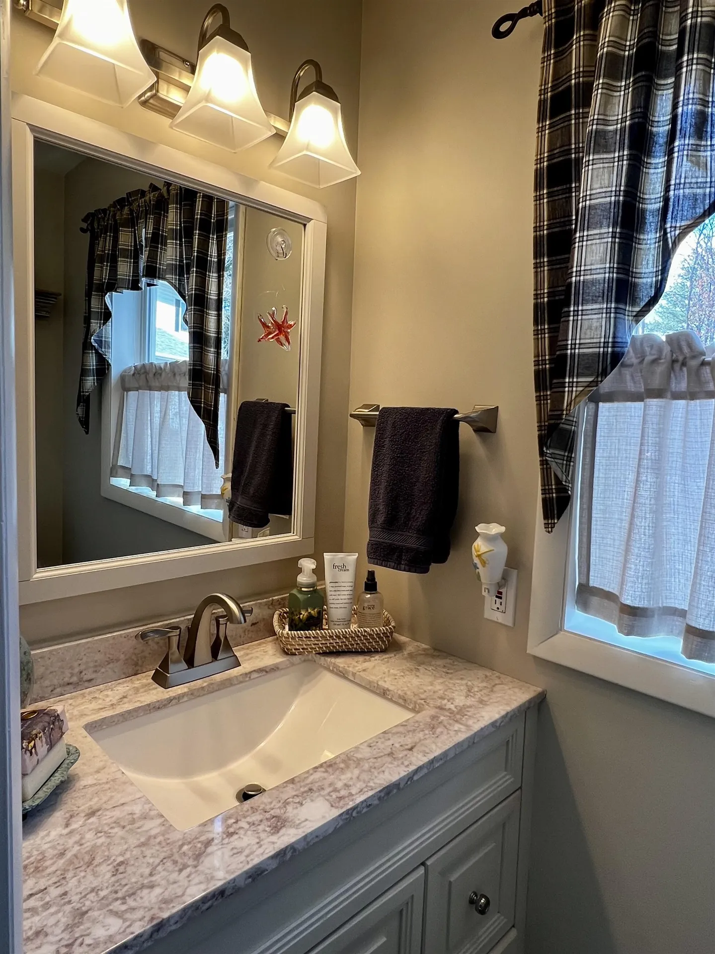 56 Foxwood Circle Williston VT 05495