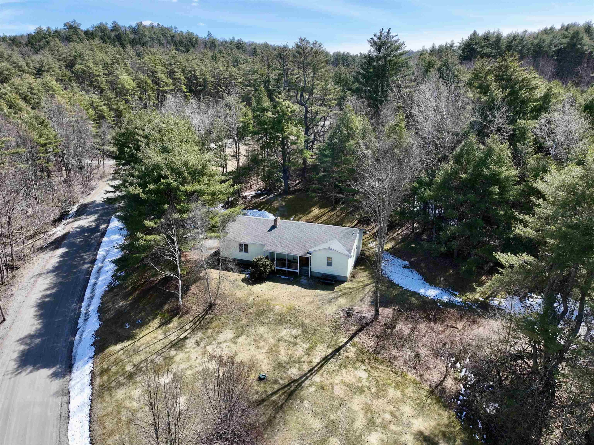 24 Rivervale Road Piermont NH 03779
