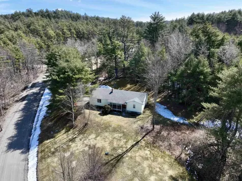 24 Rivervale Road Piermont NH 03779
