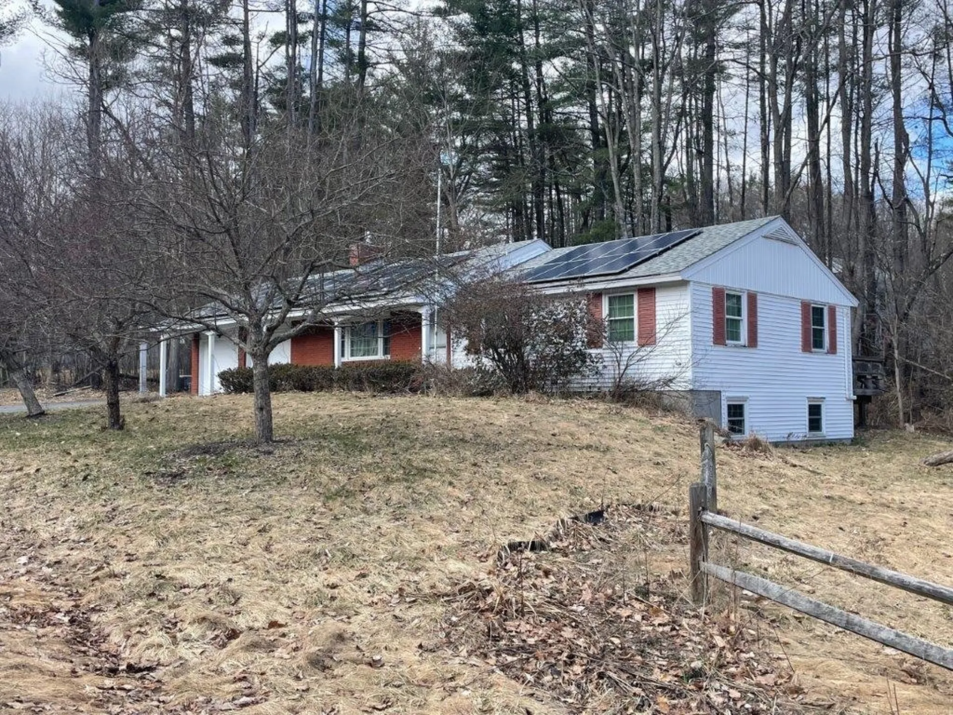 18 Oak Ridge Road Lebanon NH 03784