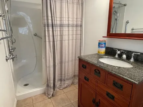 18 Oak Ridge Road Lebanon NH 03784
