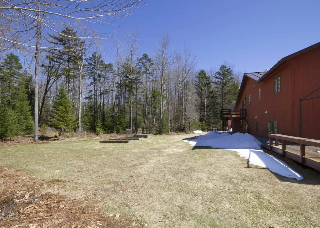 249 Page Knoll Lincoln VT 05443