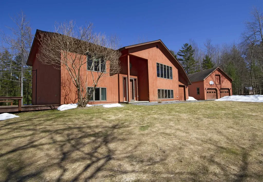 249 Page Knoll Lincoln VT 05443