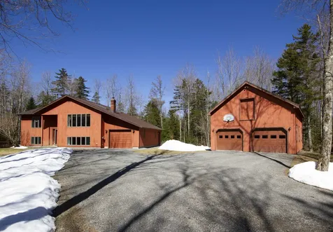 249 Page Knoll Lincoln VT 05443