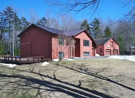 249 Page Knoll Lincoln VT 05443