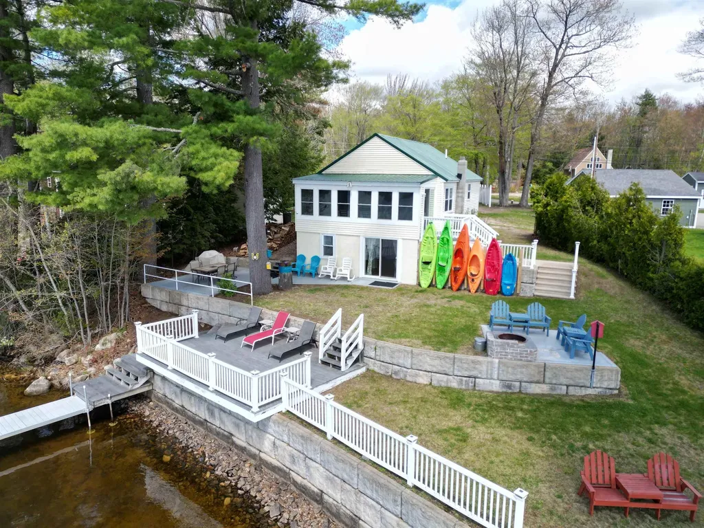 25 Fox Road Middleton NH 03887