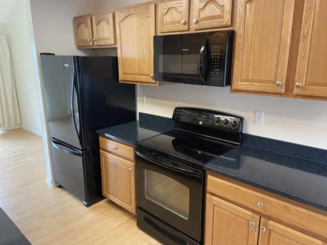41 Windsor Court Keene NH 03431