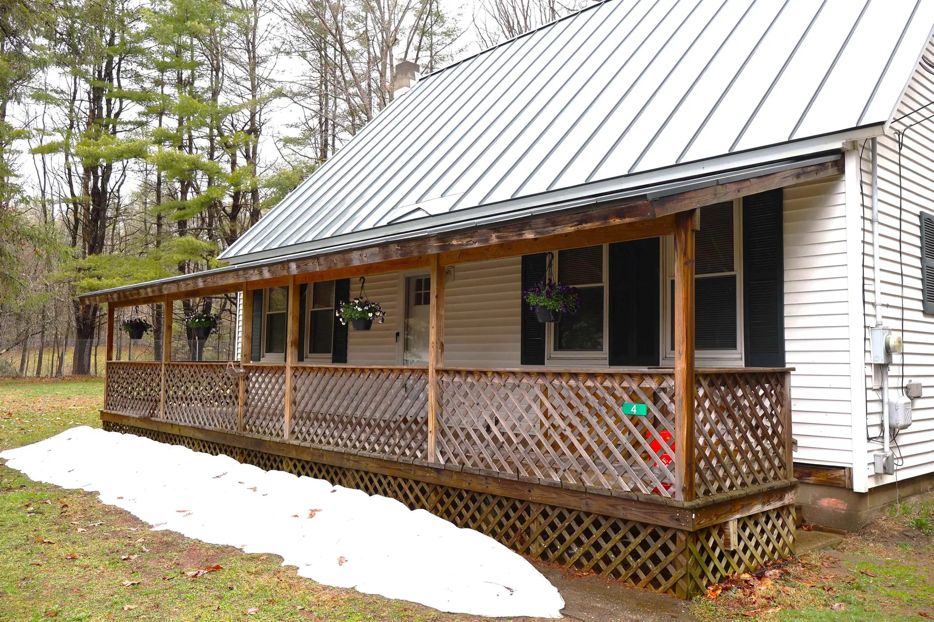 4 Wood Circle Hartland VT 05052