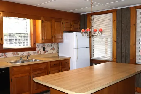4 Wood Circle Hartland VT 05052