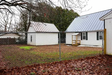 4 Wood Circle Hartland VT 05052
