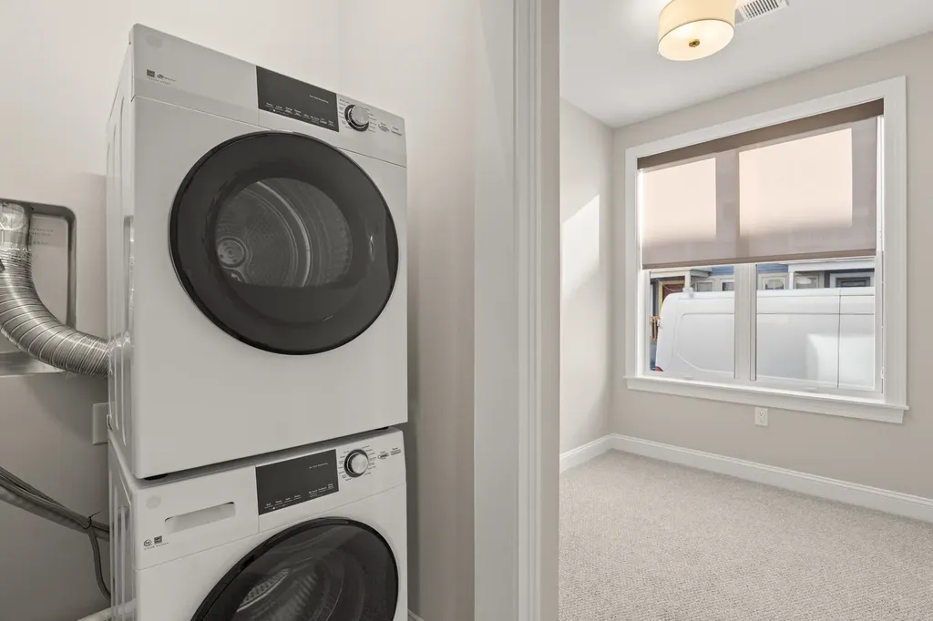 99 Foundry Place Portsmouth NH 03801