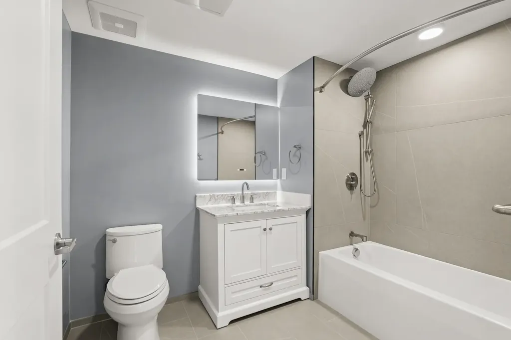 99 Foundry Place Portsmouth NH 03801